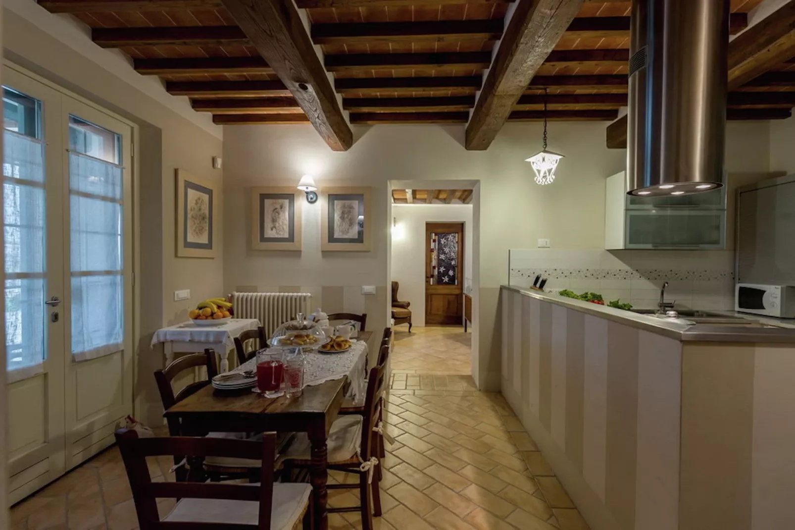 Typisch Toscaanse boerderij in Cortona met privézwembad-Keuken