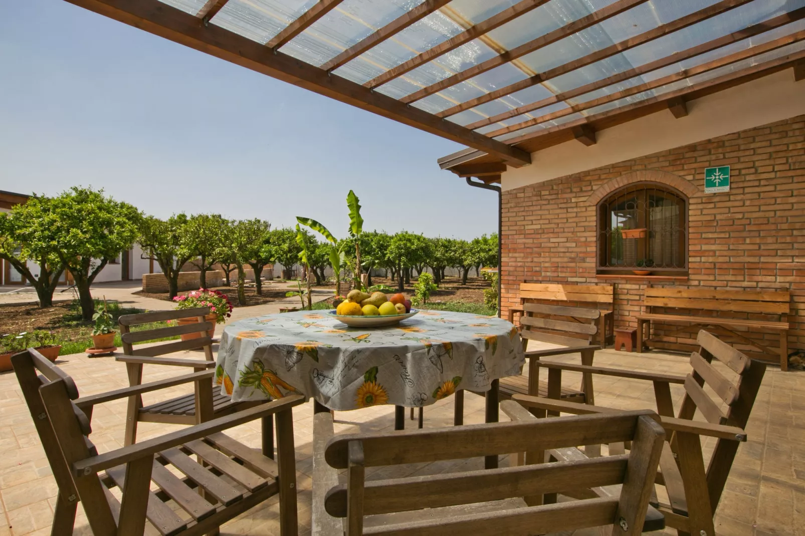 Casale tra gli Agrumi-Terrasbalkon