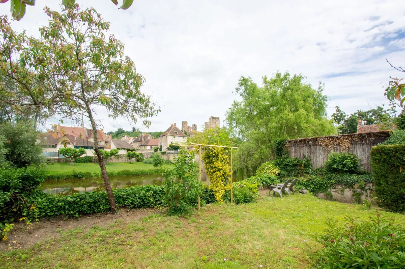 Gîte Calvaire - Hérisson-Gebieden zomer 1km