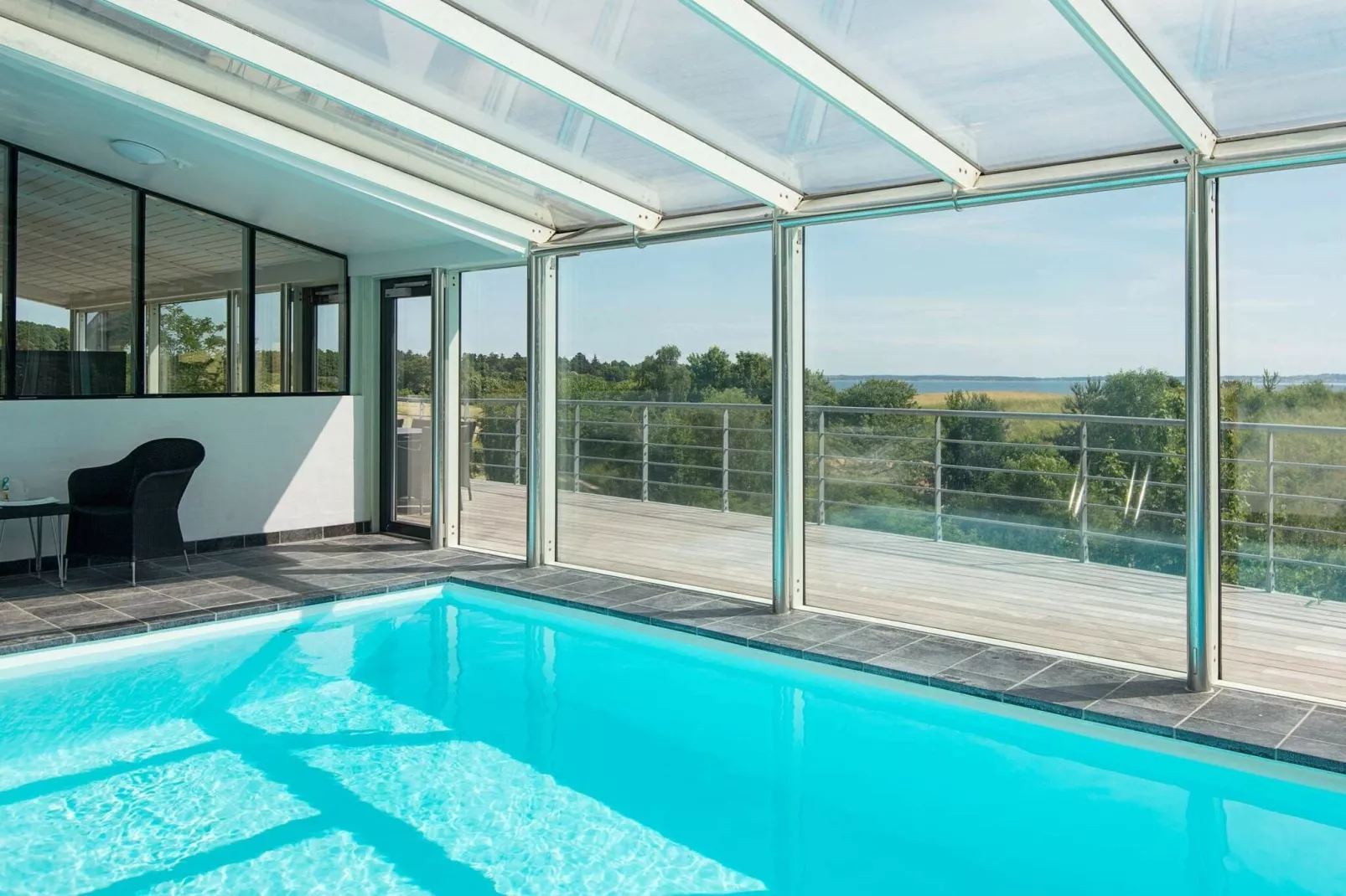 10 persoons vakantie huis in Knebel-Zwembad