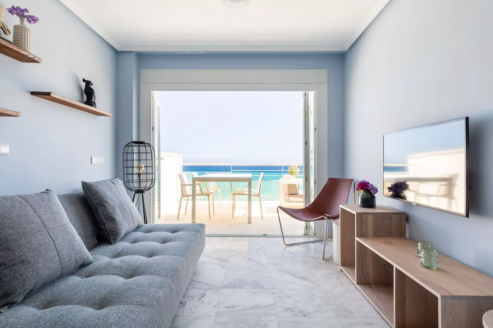 Luxe appartement met zeezicht, aan de Costa Blanca-Woonkamer