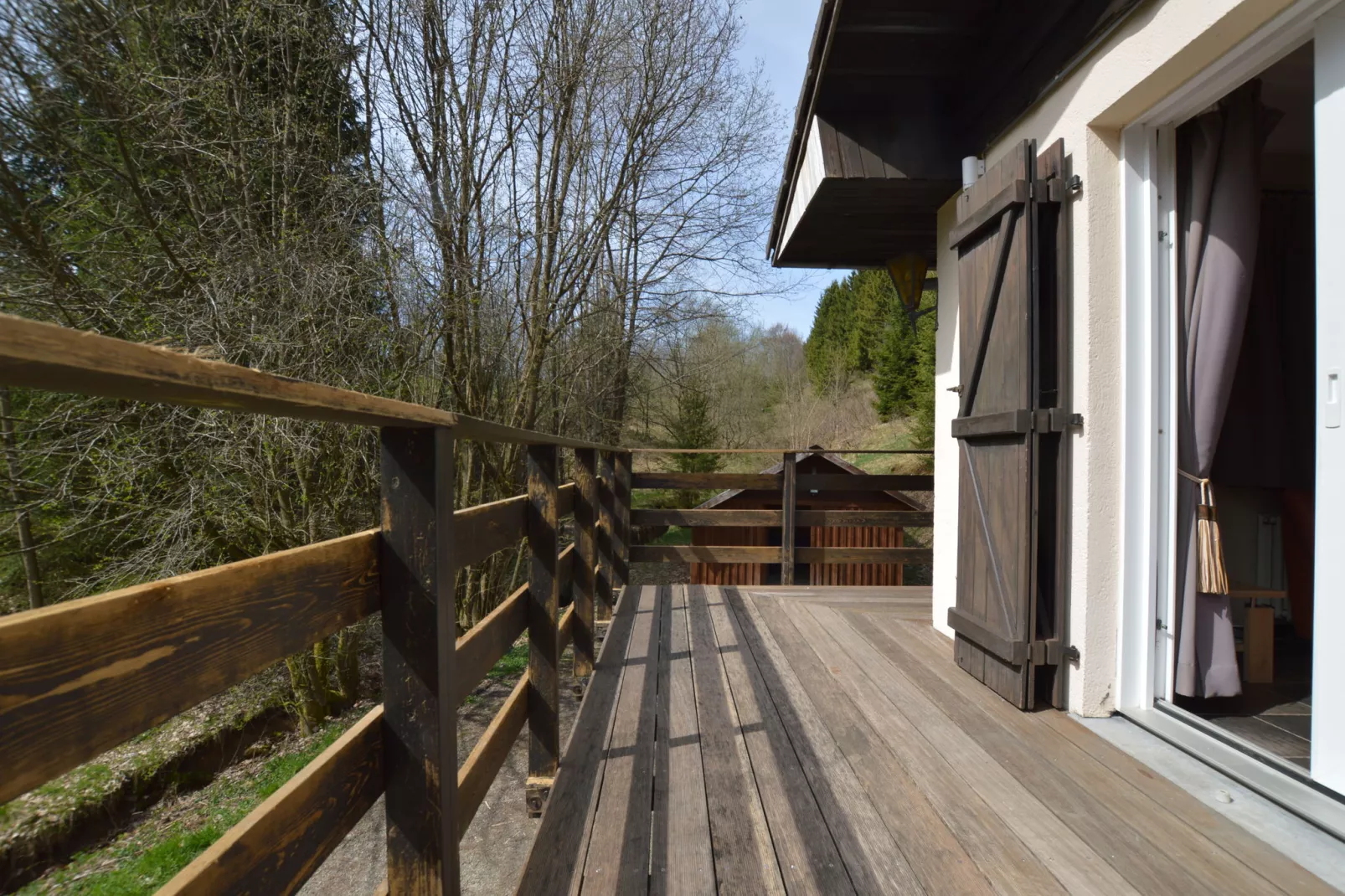 Bois et Nature-Terrasbalkon