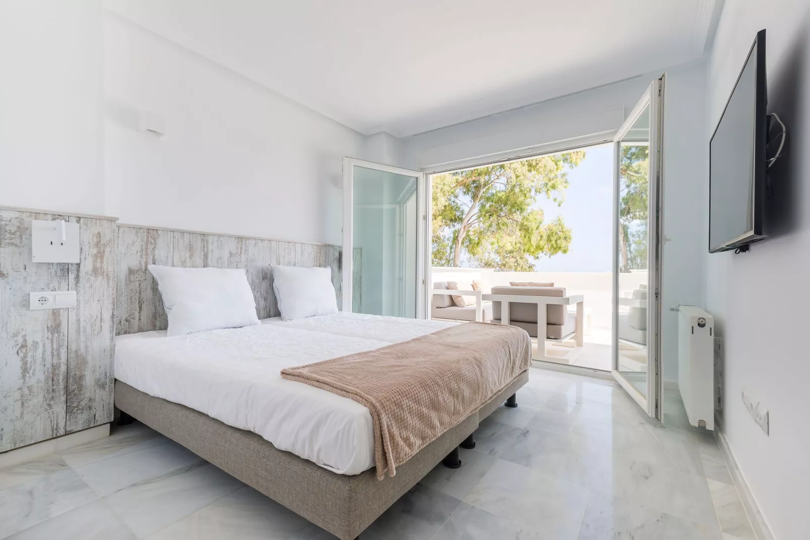 Luxe appartement met zeezicht, aan de Costa Blanca-Slaapkamer