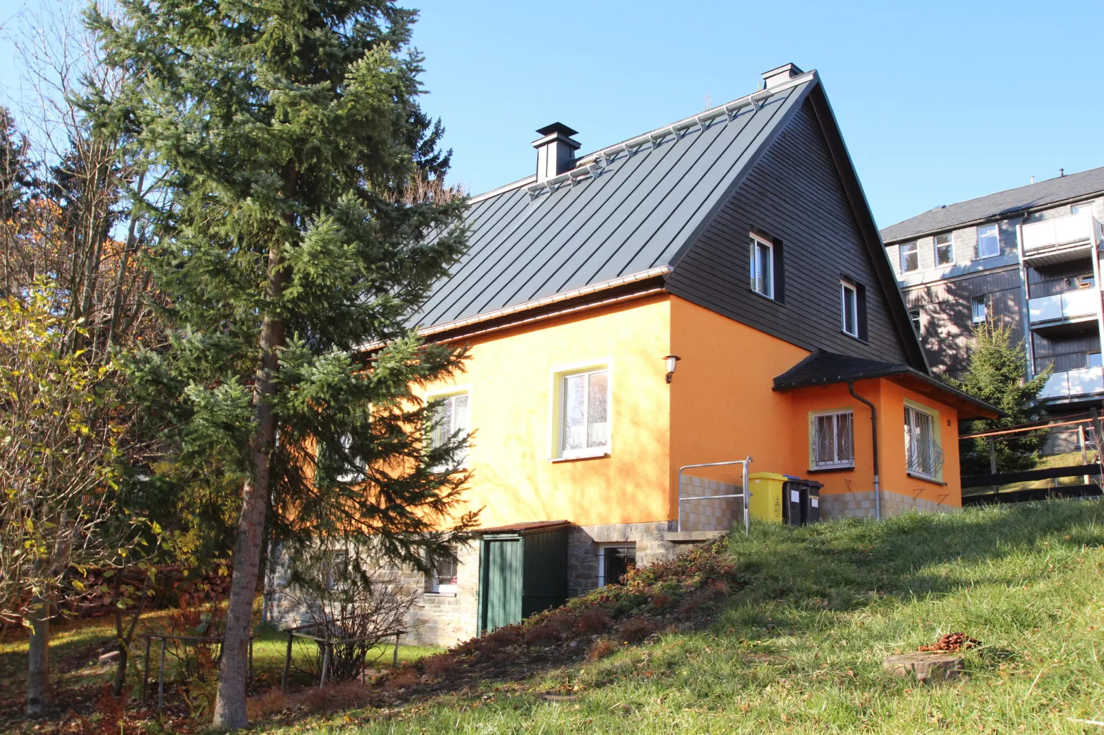 Ferienhaus Oberwiesenthal-Buitenkant zomer