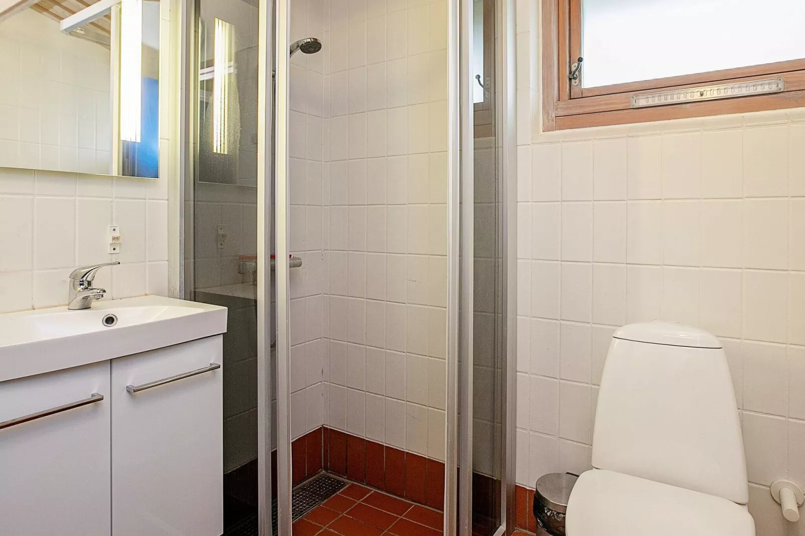 3 room,2 bathrooms w/seeview-Binnen