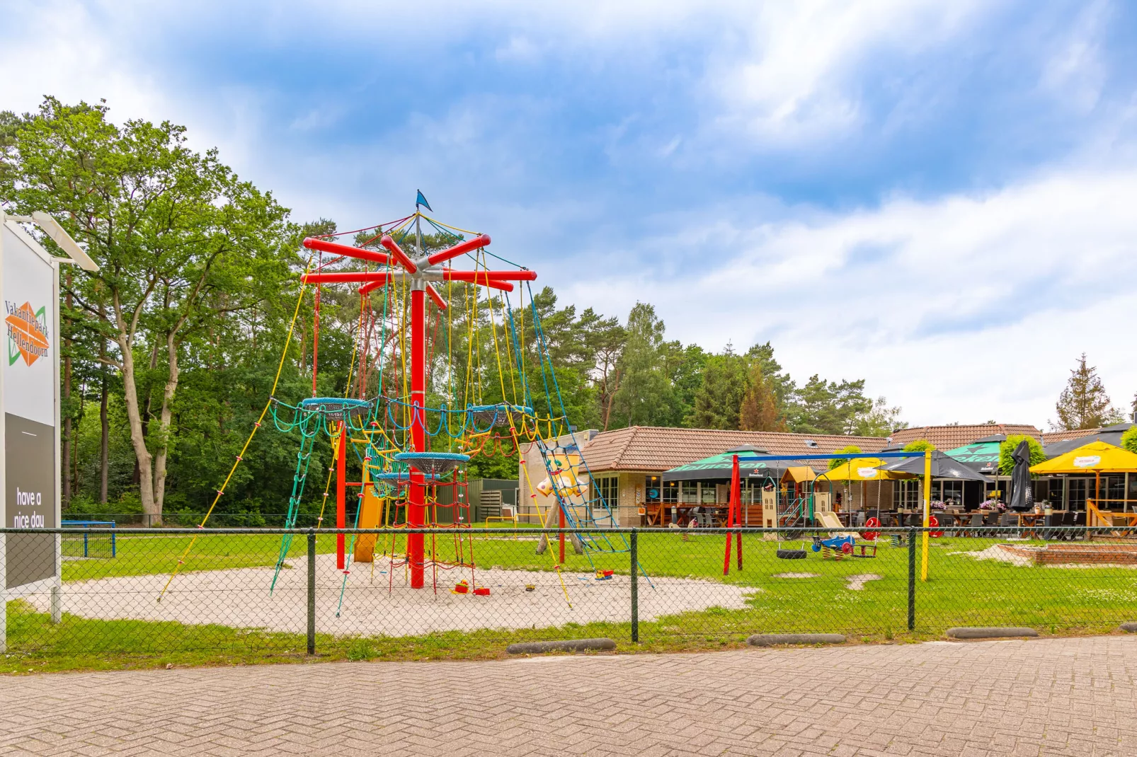 Vakantiepark Hellendoorn 1-Parkfaciliteiten