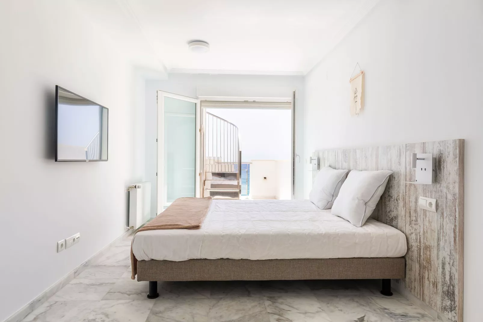 Modern appartement met dakterras en zeezicht-Slaapkamer