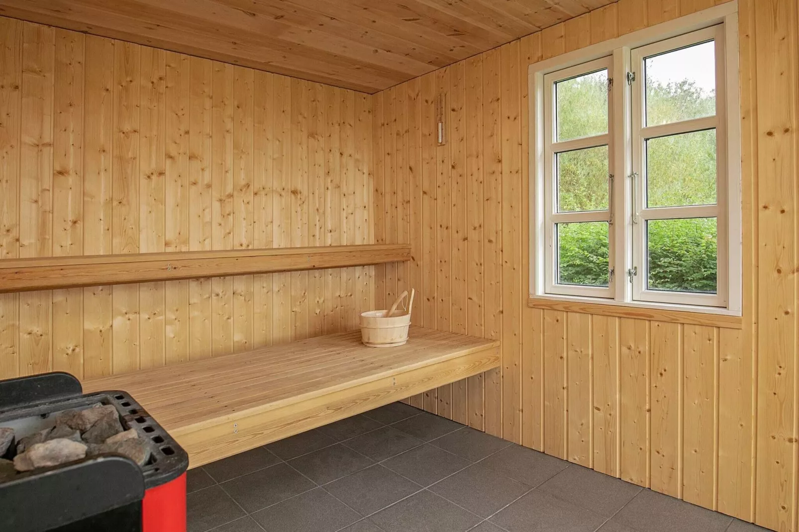 16 persoons vakantie huis in Nykøbing M-Sauna