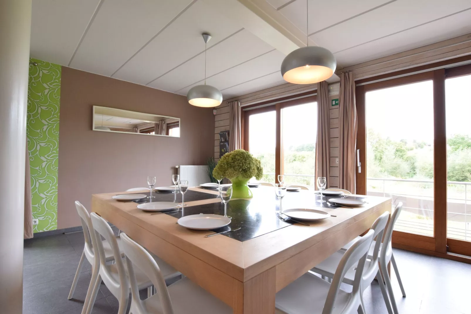 Cosy House-Eetkamer