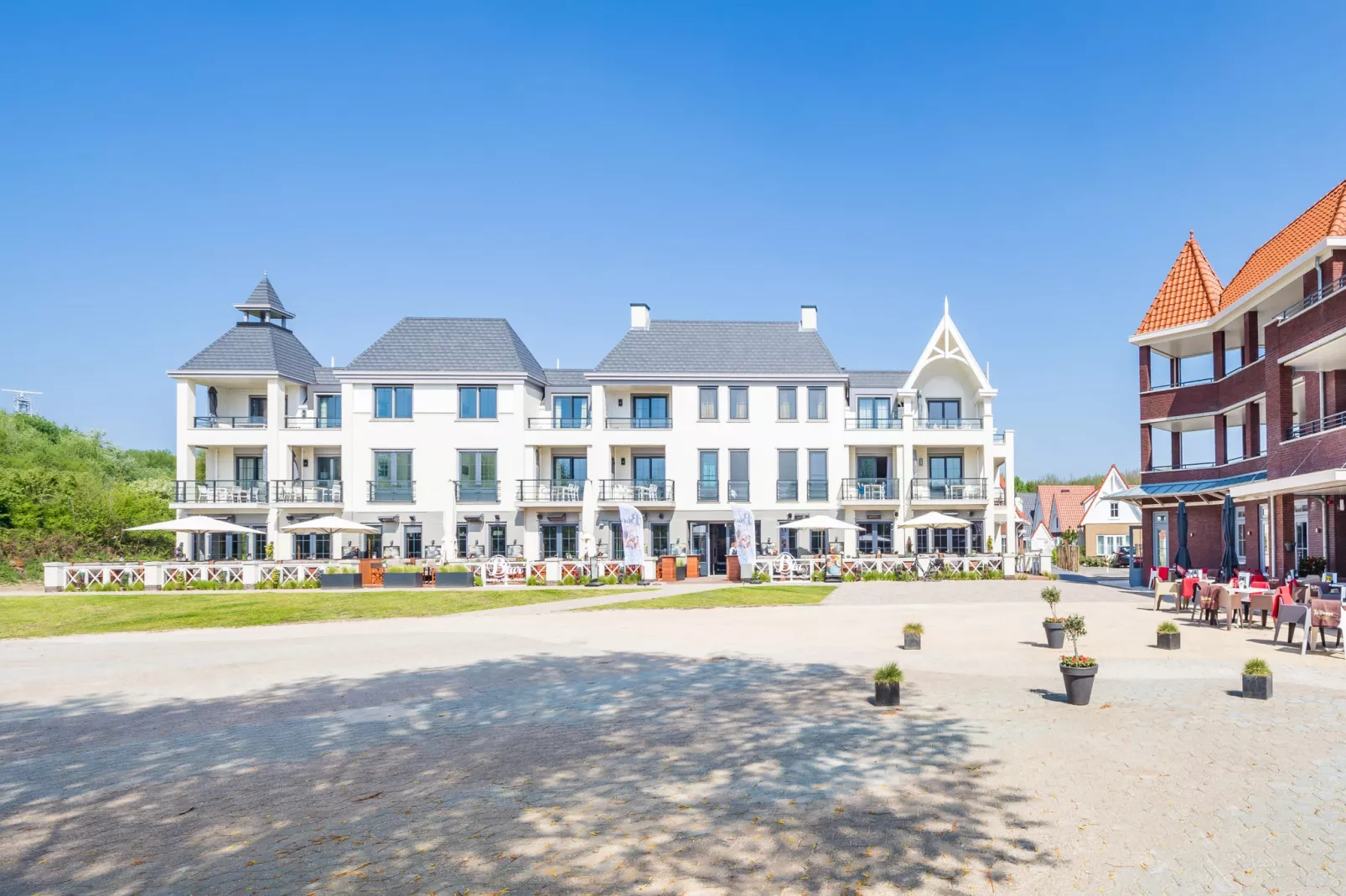 Noordzee Résidence Dishoek 5-Buitenkant zomer