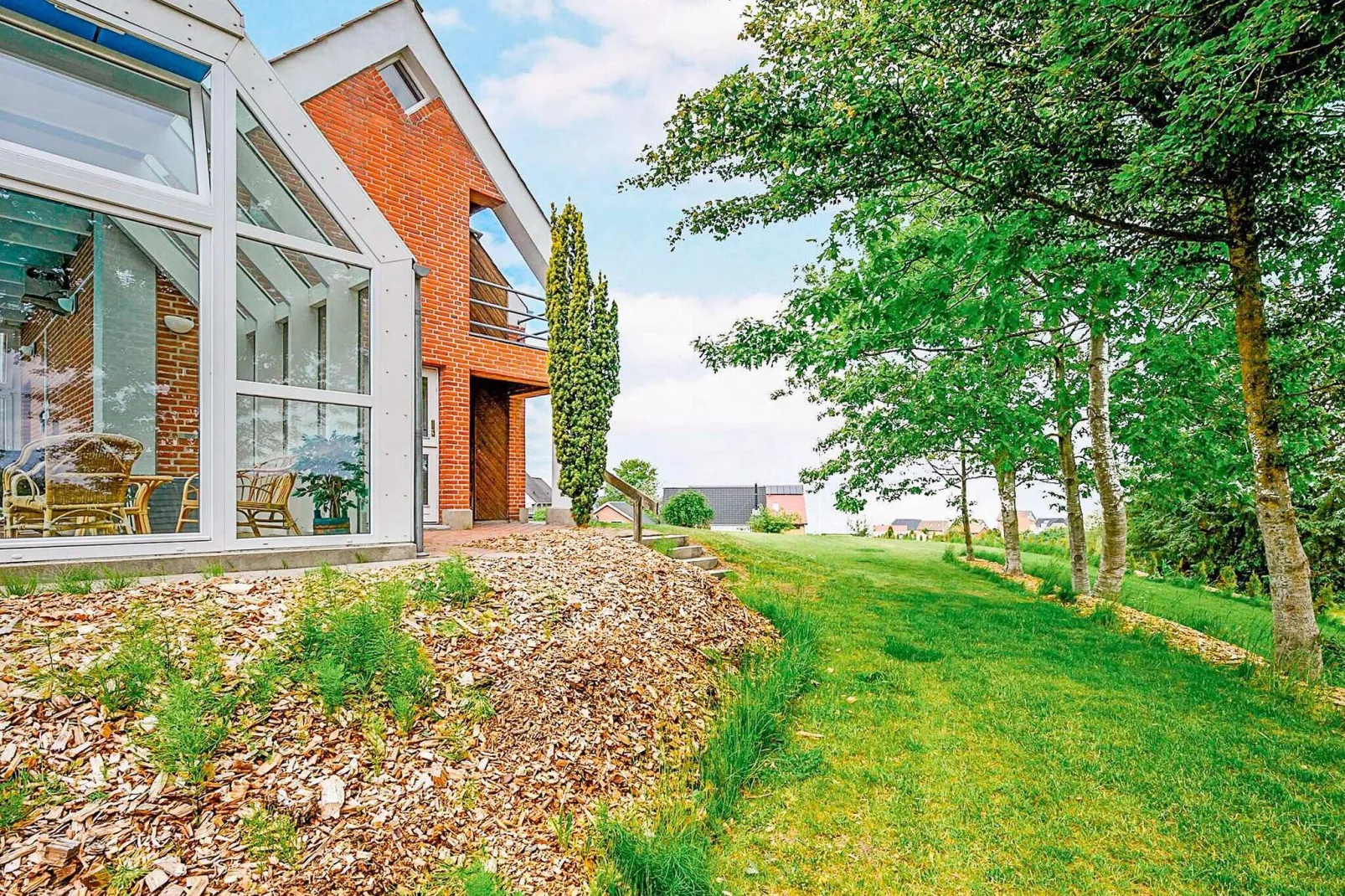 Modern vakantiehuis in Farsø met prachtig zwembad-Buitenlucht