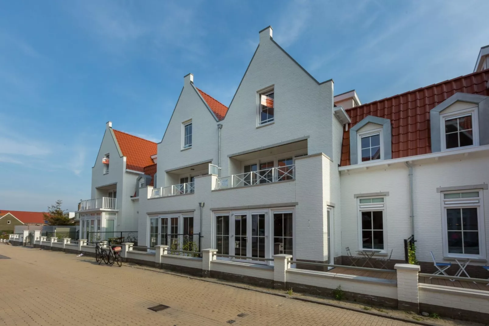 Appartement Kaapduinseweg 13 Dishoek 13D luxe 6p sauna-Buitenkant zomer