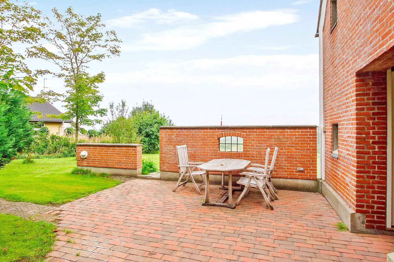 Modern vakantiehuis in Farsø met prachtig zwembad-Buitenlucht