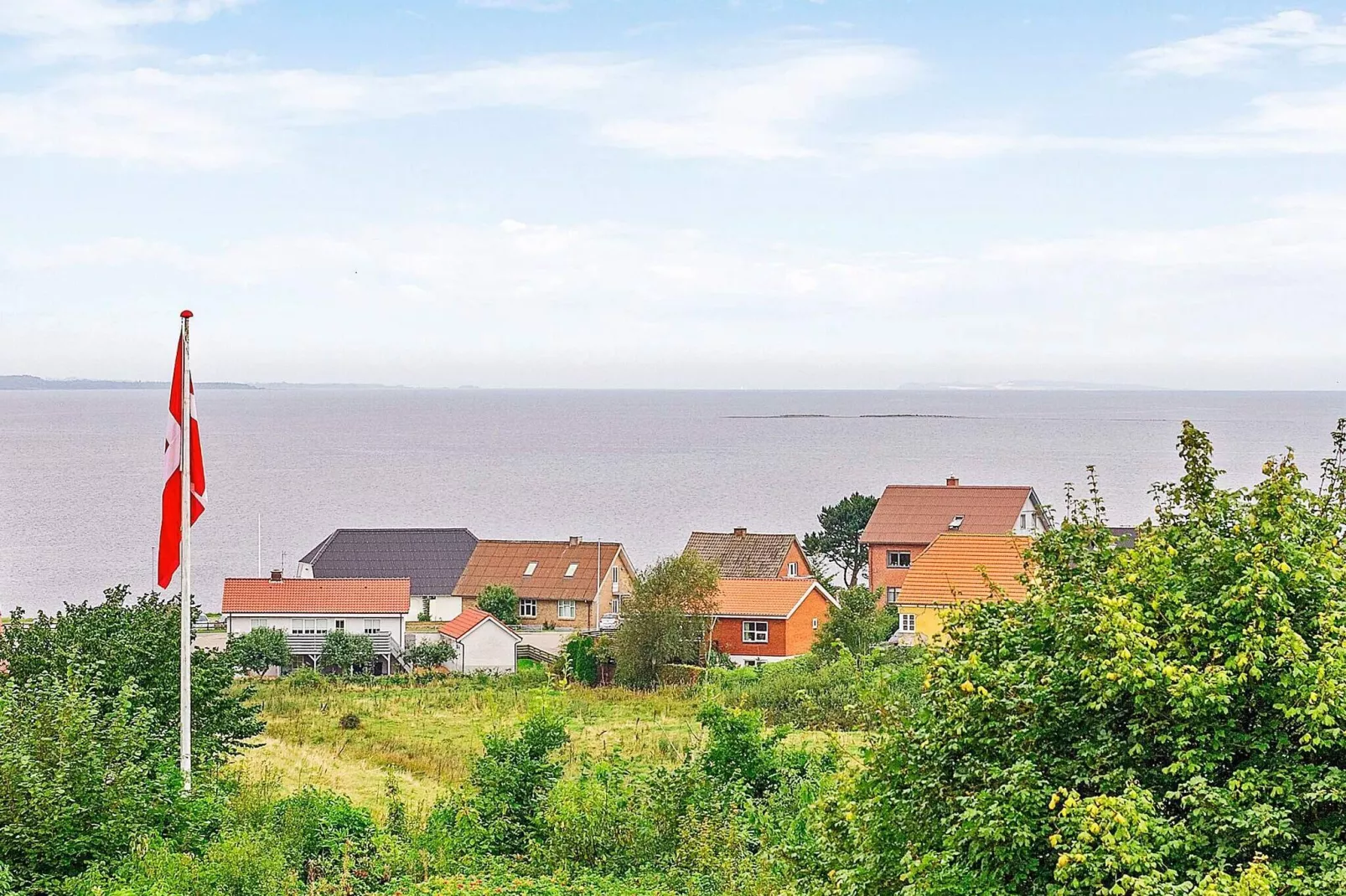 Modern vakantiehuis in Farsø met prachtig zwembad-Buitenlucht