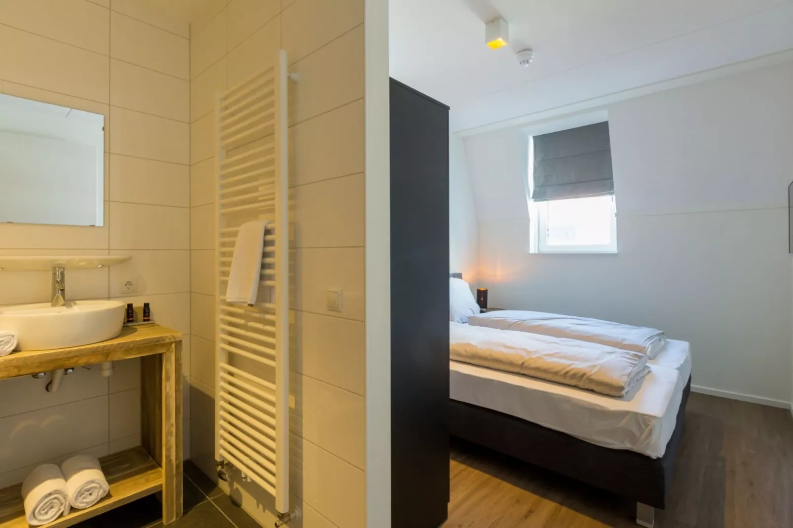 Appartement Kaapduinseweg 13 Dishoek 13D luxe 6p sauna-Slaapkamer