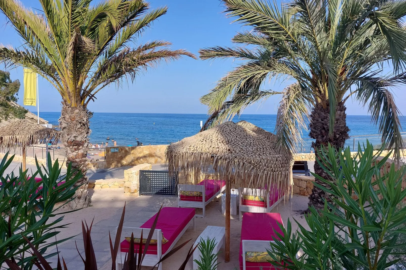 Mooi appartement met zeezicht, aan de Spaanse kust-Parkfaciliteiten