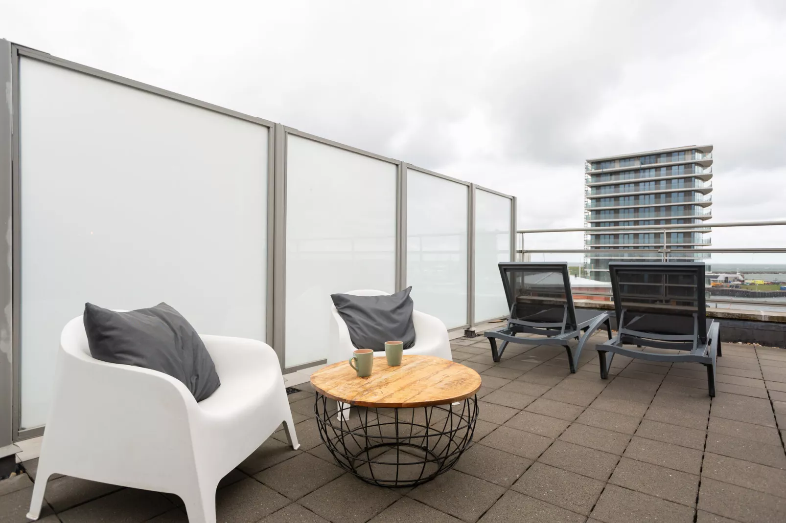 Scheveningen Harbour 72A-Terrasbalkon