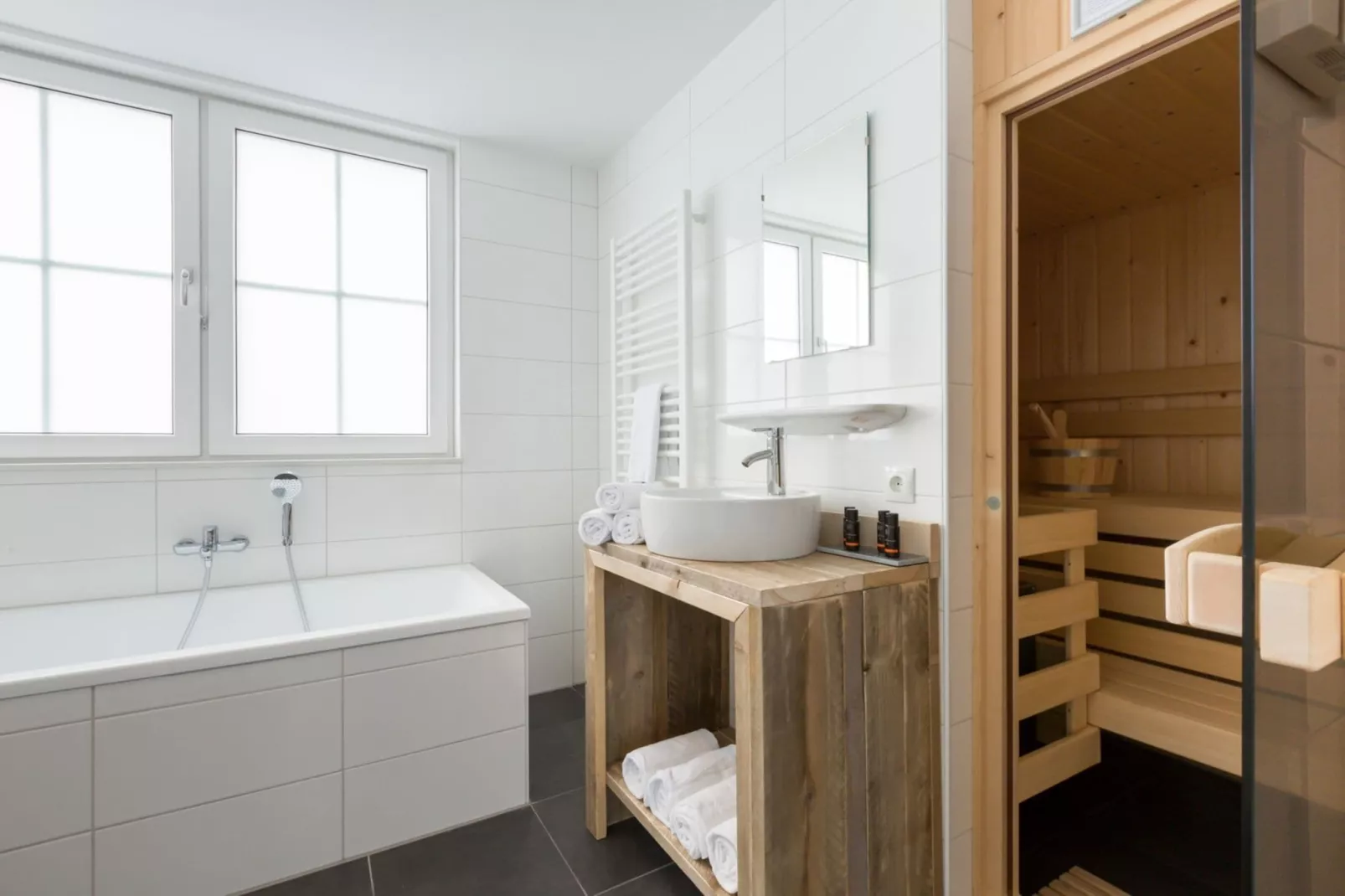 Appartement Kaapduinseweg 13 Dishoek 13D luxe 6p sauna-Wellness