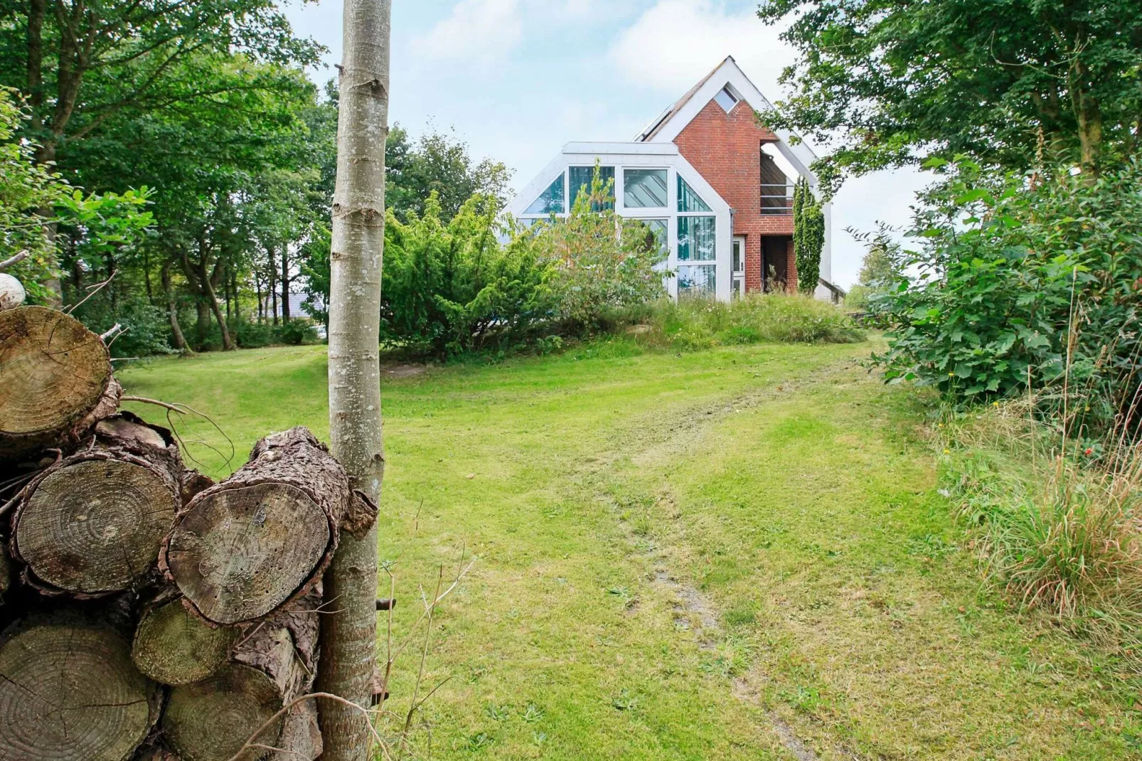 Modern vakantiehuis in Farsø met prachtig zwembad-Uitzicht