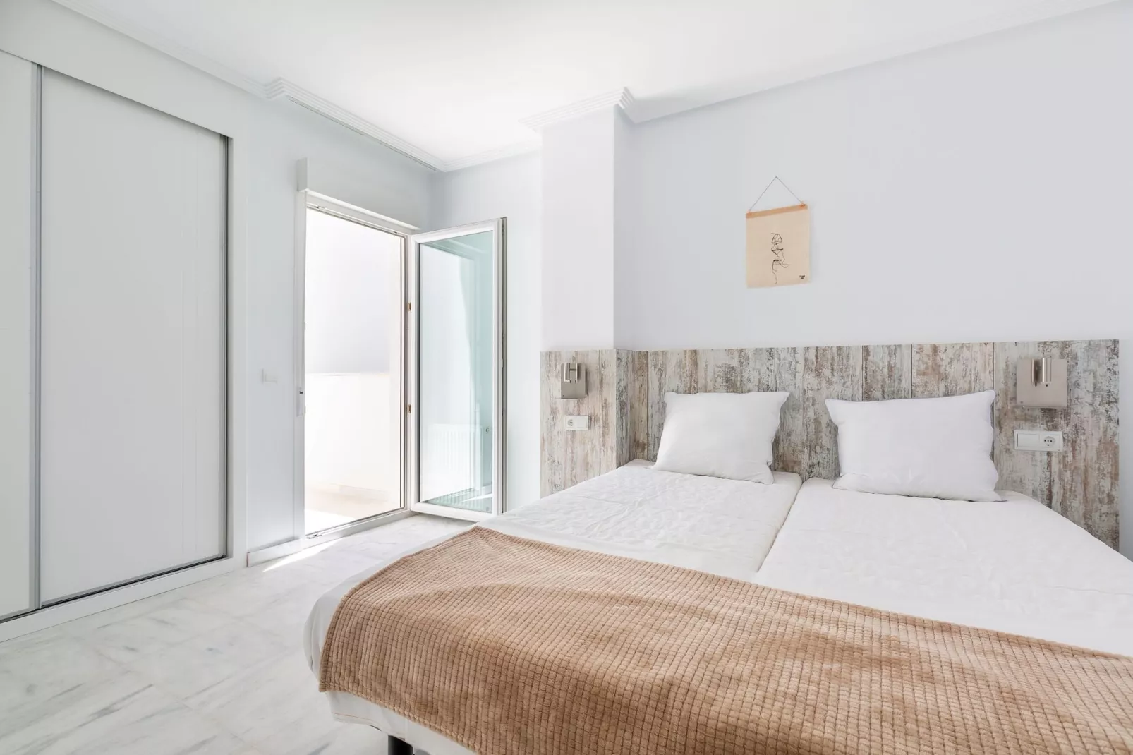 Mooi appartement met royaal dakterras en zeezicht-Slaapkamer