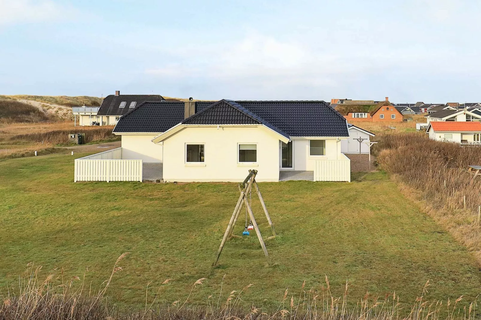 Luxe Spa Retreat aan Zee -- By Traum Ferienwohnungen-Buitenlucht