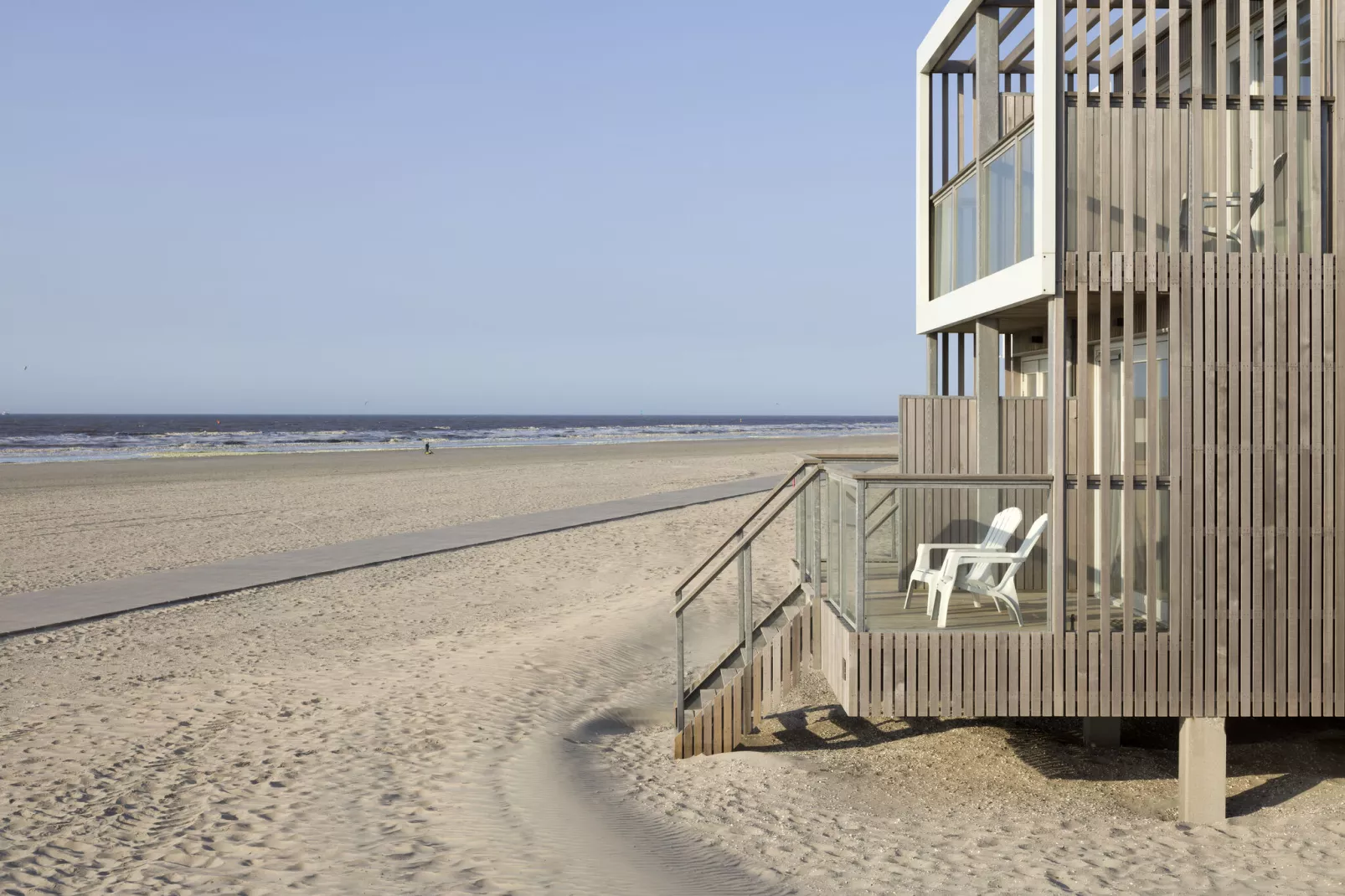 Resort Hoek van Holland-Buitenkant zomer