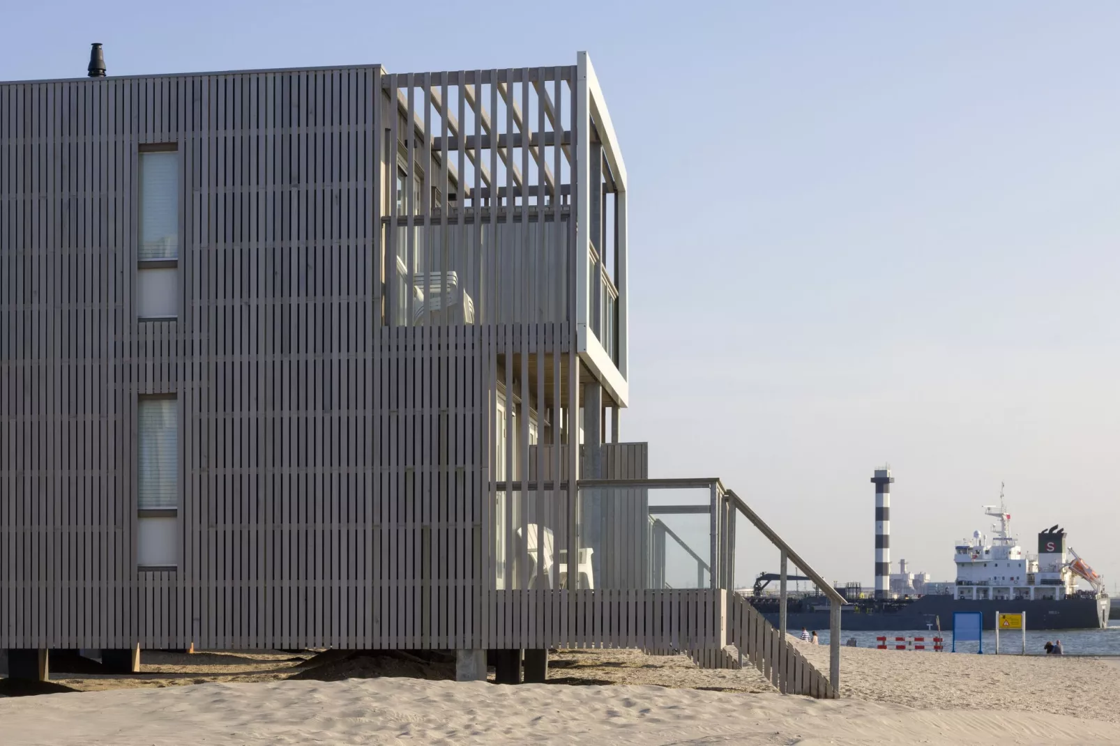 Resort Hoek van Holland-Buitenkant zomer