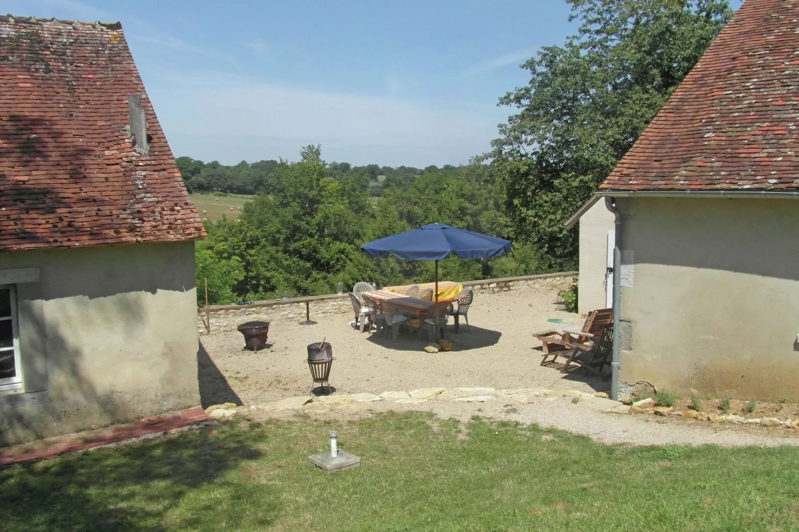 Un château en bordure de rivière-Tuinen zomer