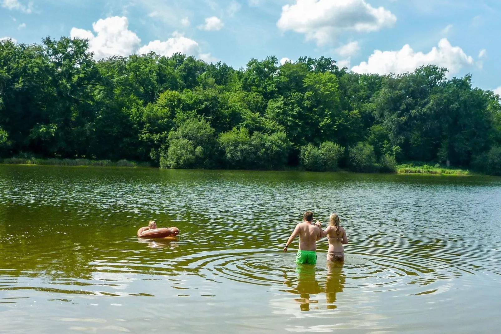 Un château en bordure de rivière-Tuinen zomer