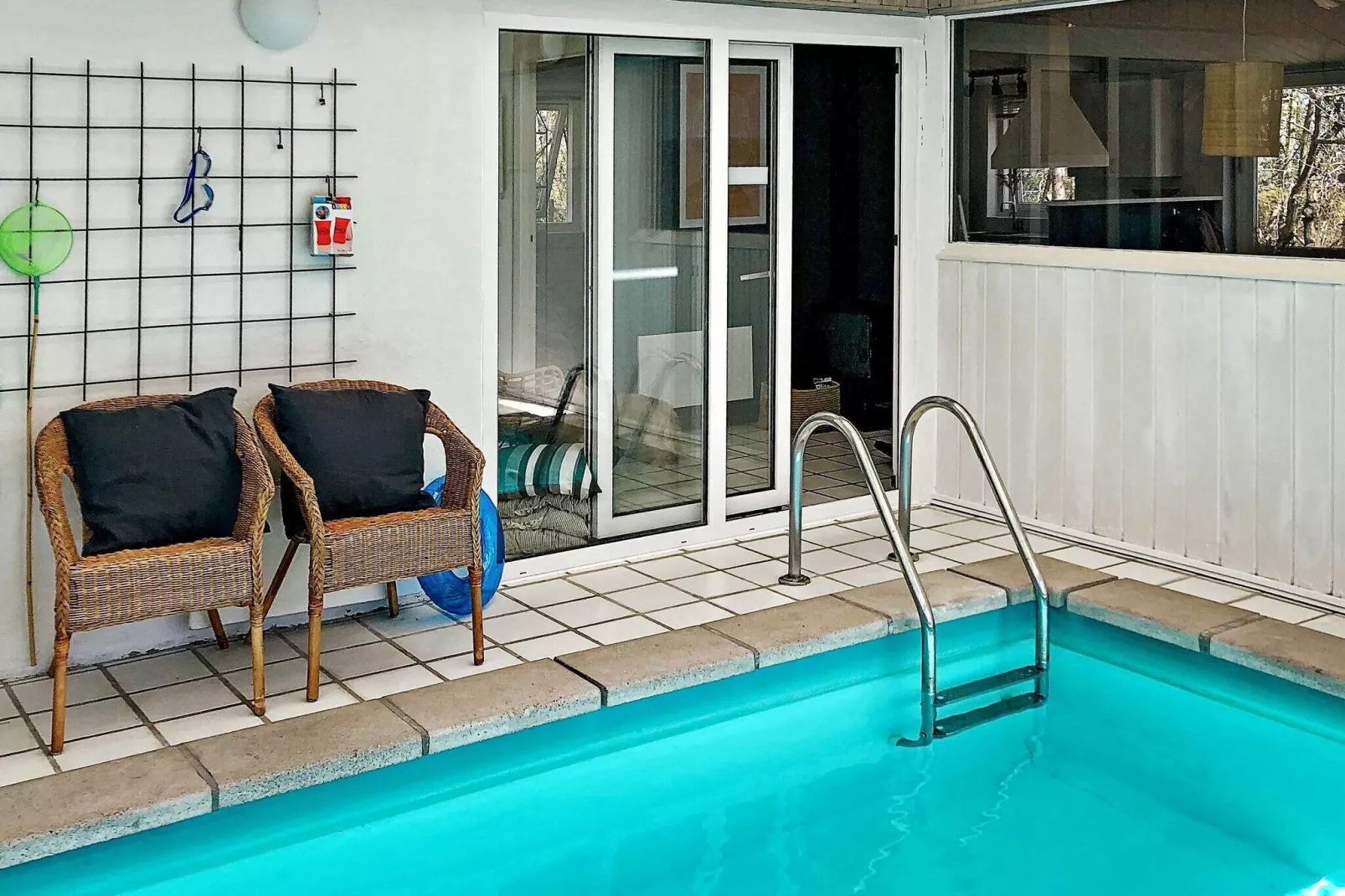 Vrijstaand vakantiehuis in Ørsted met privézwembad-Zwembad