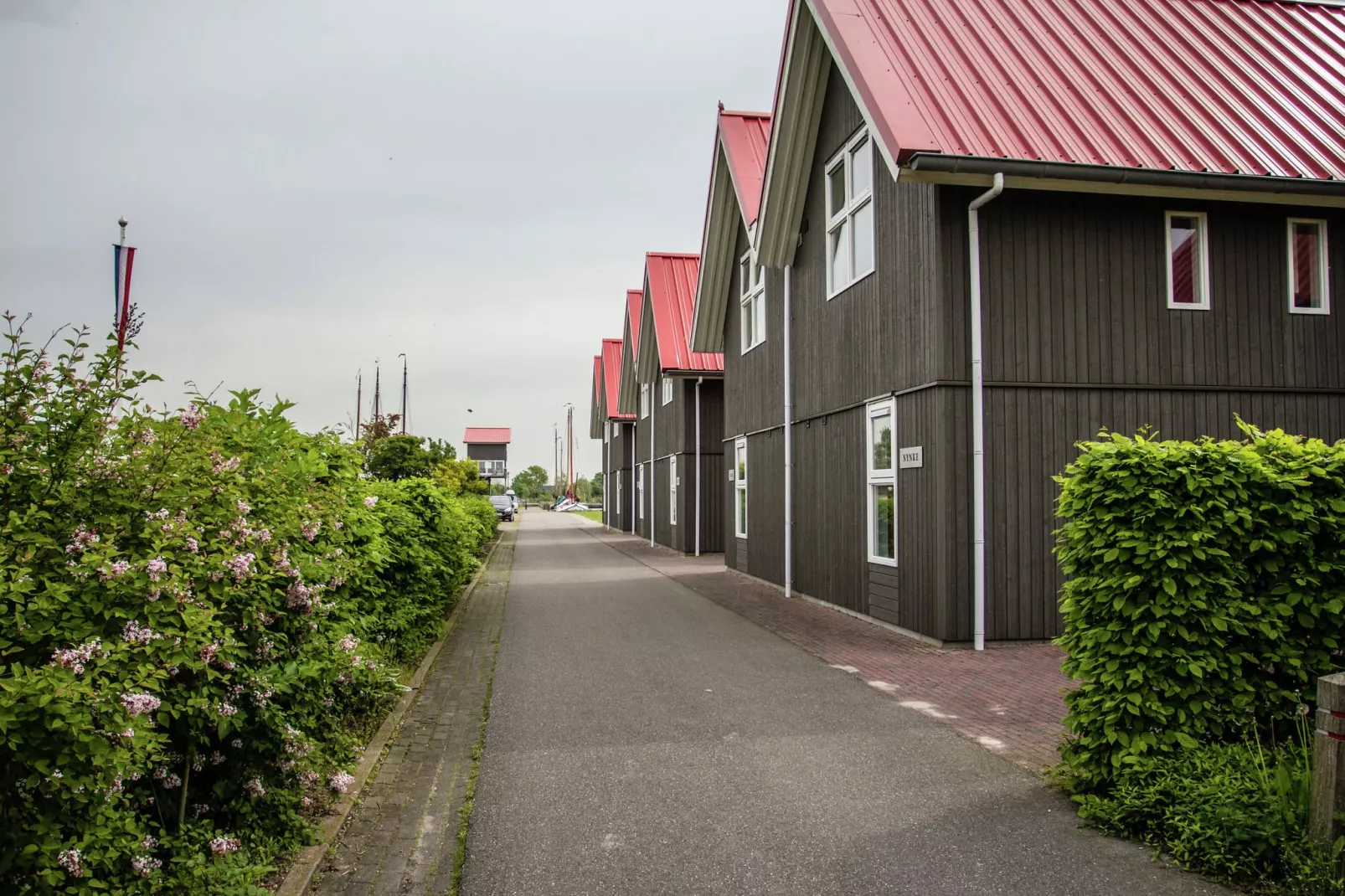 Havenresort Terherne 1-Buitenkant zomer