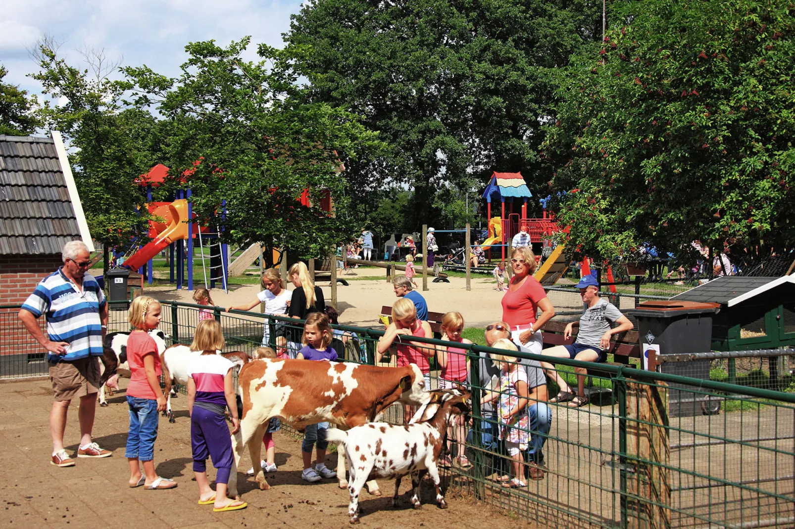 Vakantiepark de Lindenberg 5-Parkfaciliteiten