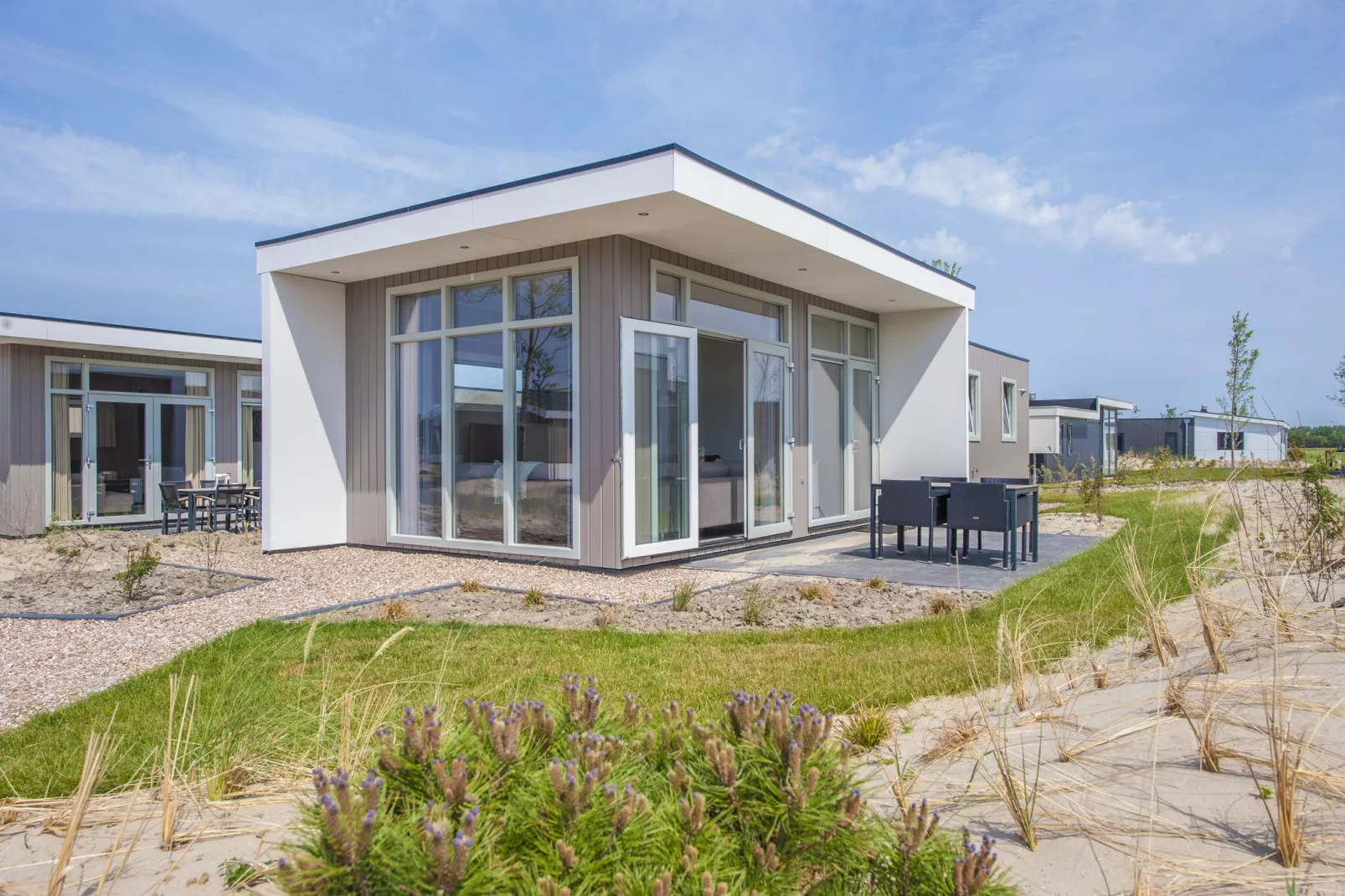 Resort Poort van Zeeland 1-Buitenkant zomer