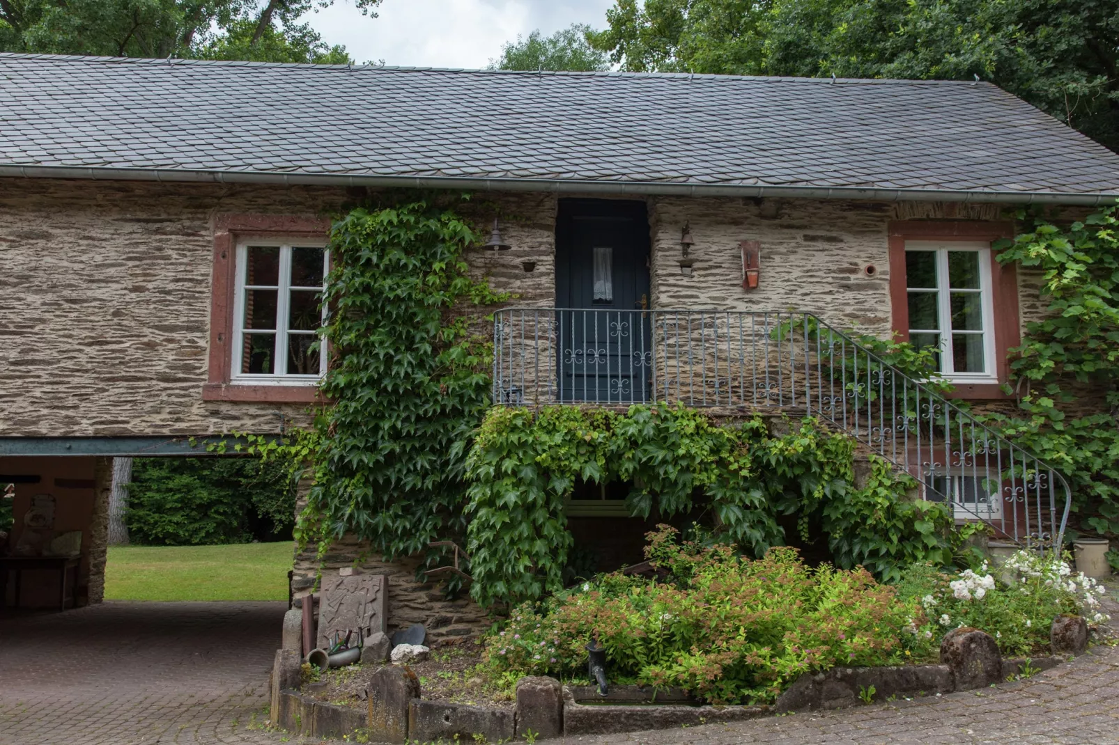 Alte Mühle-Buitenkant zomer