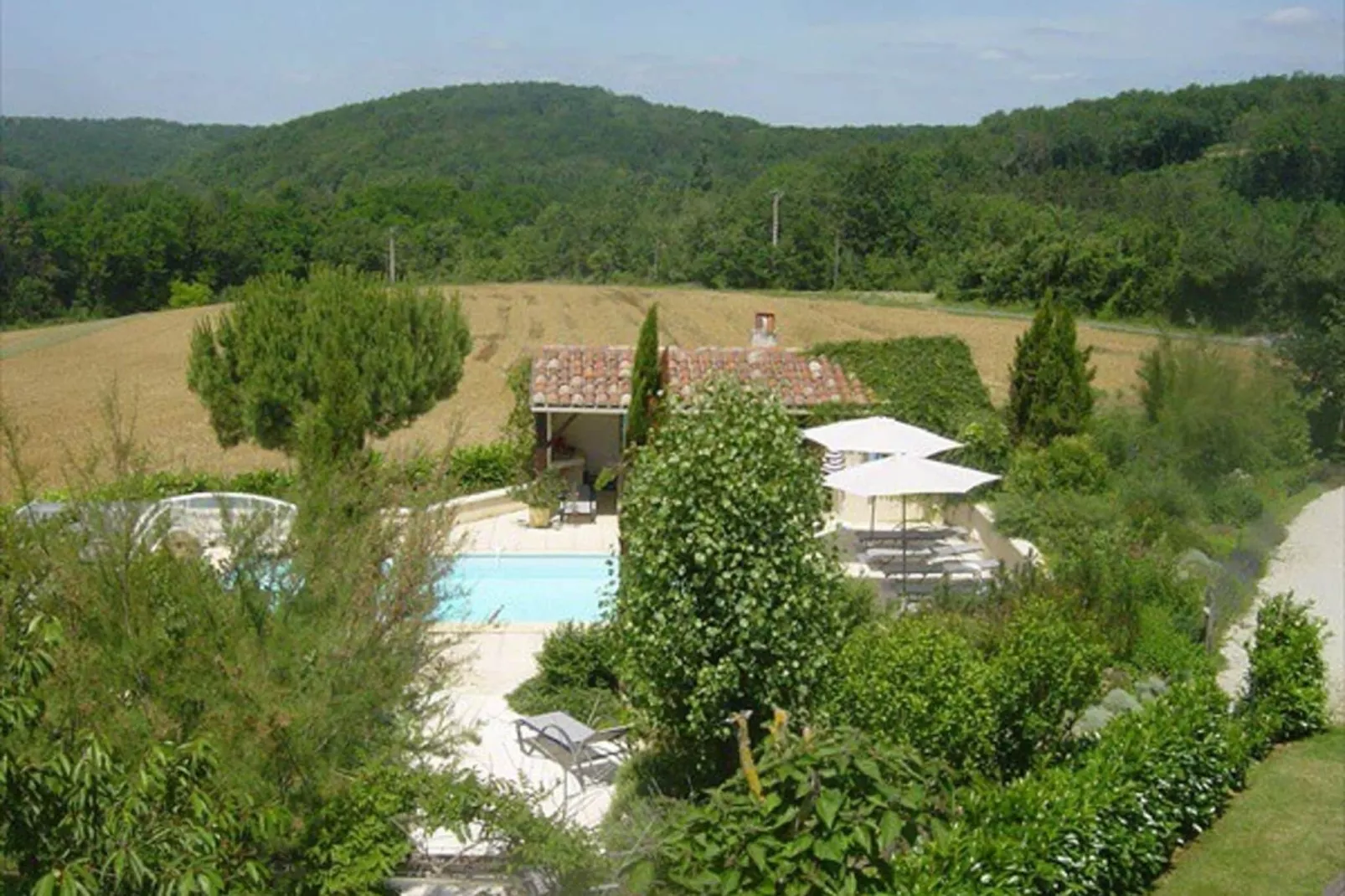 Domaine Gaury-Buitenkant zomer