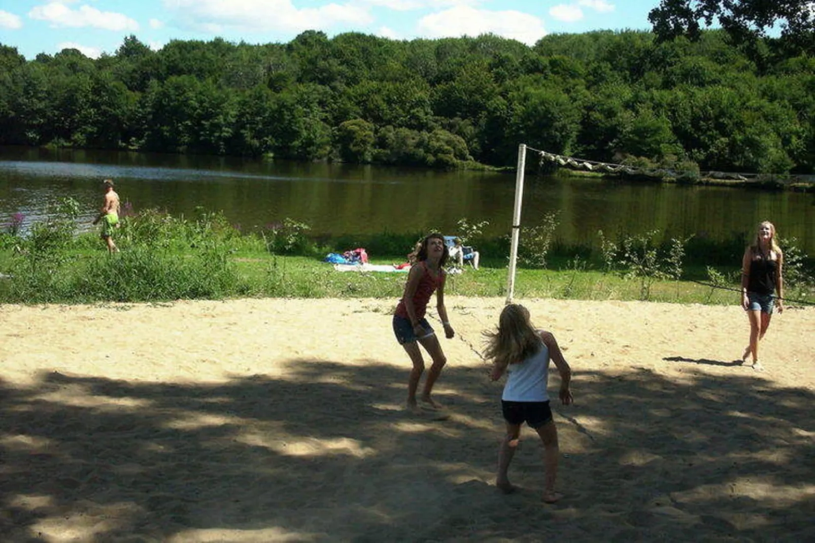 Maison de vacances -   VIEURE-Gebieden zomer 1km