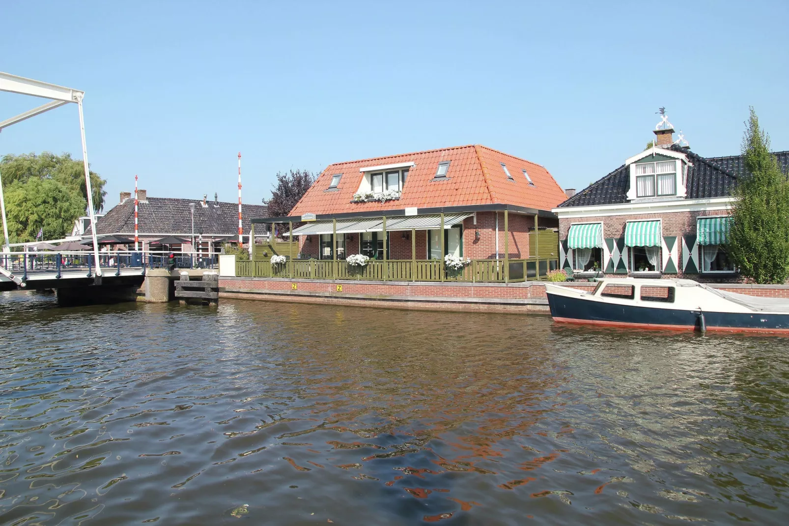 Meervaart-Buitenkant zomer