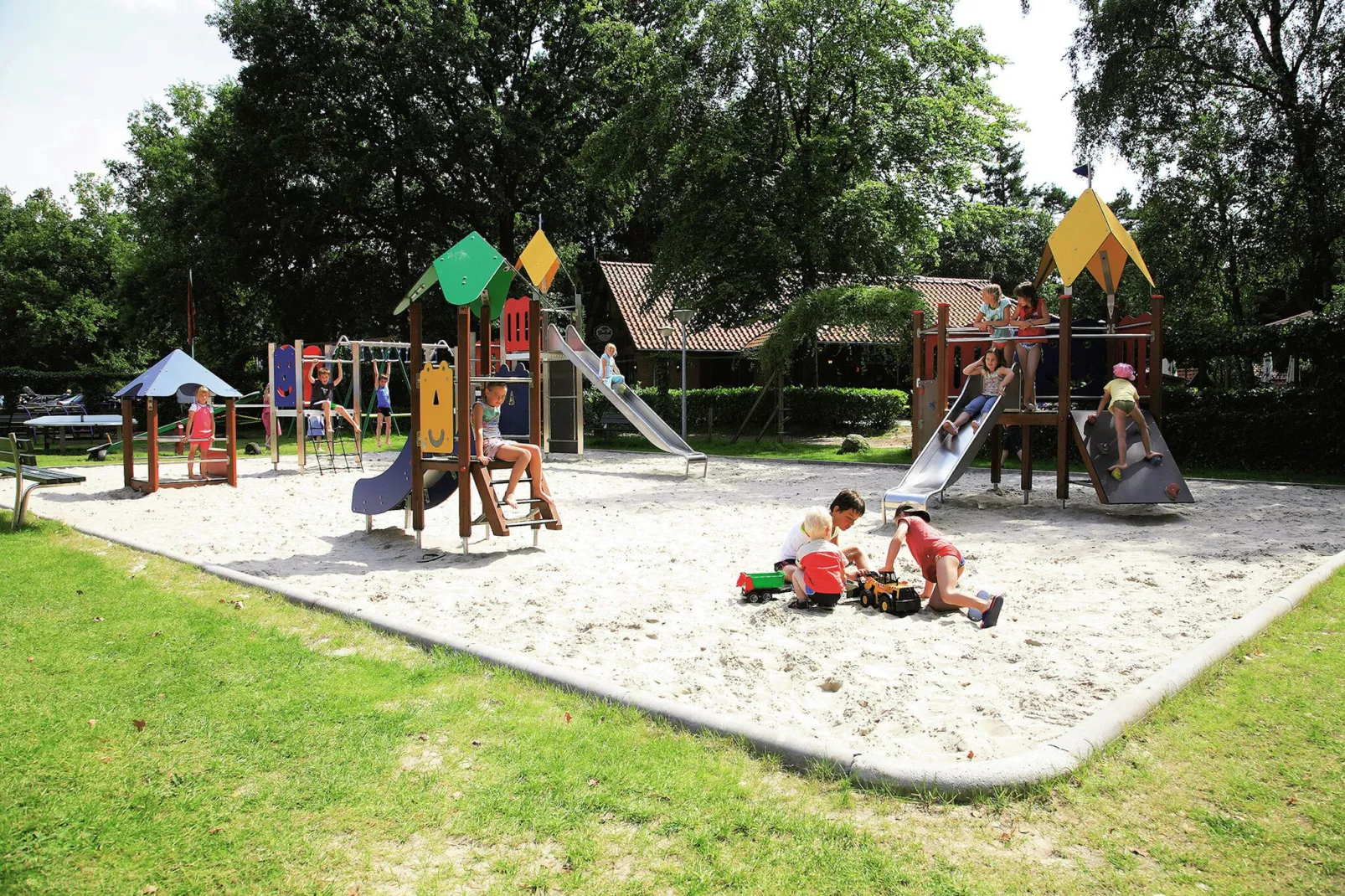 Vakantiepark de Lindenberg 9-Parkfaciliteiten