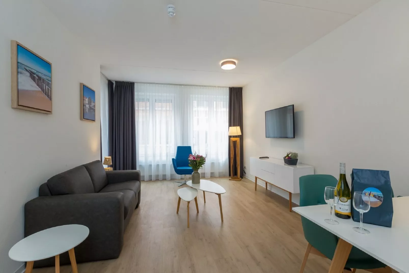 Aparthotel Zoutelande - 6 pers luxe appartement-Woonkamer