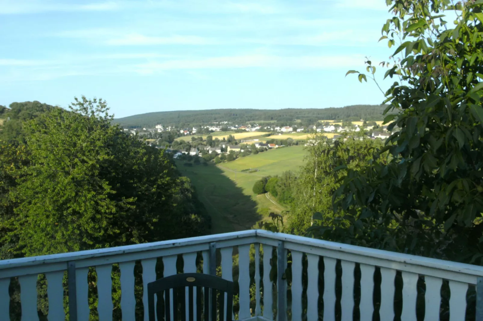 Talblick-Uitzicht zomer