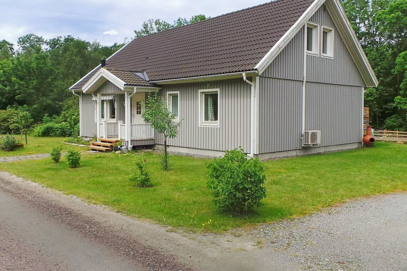 4 sterren vakantie huis in STRÅVALLA-Buitenlucht