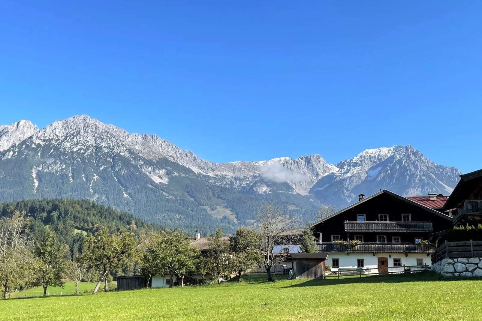 Ferienhaus am Wilden Kaiser-Buitenkant zomer