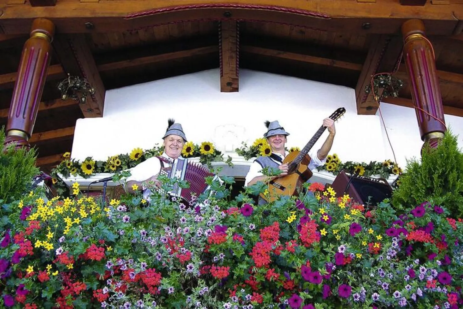 Apartments Schatzberg-Haus, Wildschönau-Auffach-Typ C-Tuinen zomer