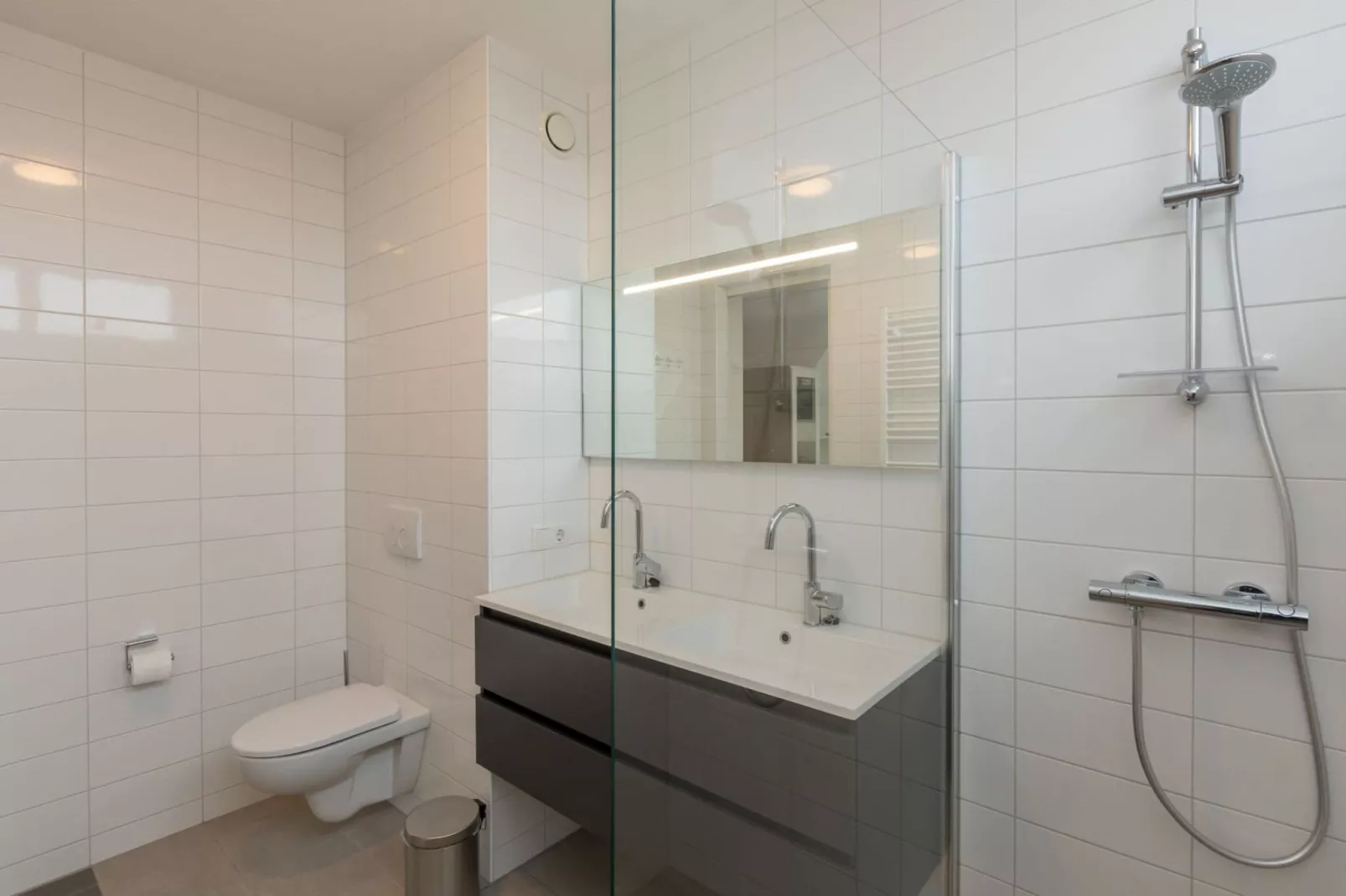 Aparthotel Zoutelande - 2 pers luxe studio plus-Badkamer