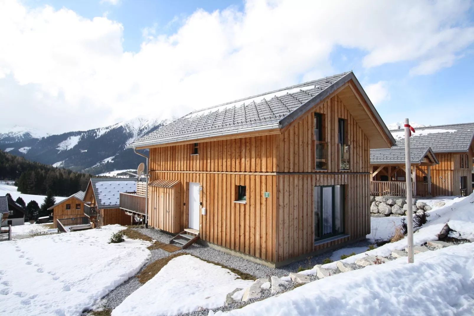 Alpen Chalet Wolkenheim-Exterieur winter