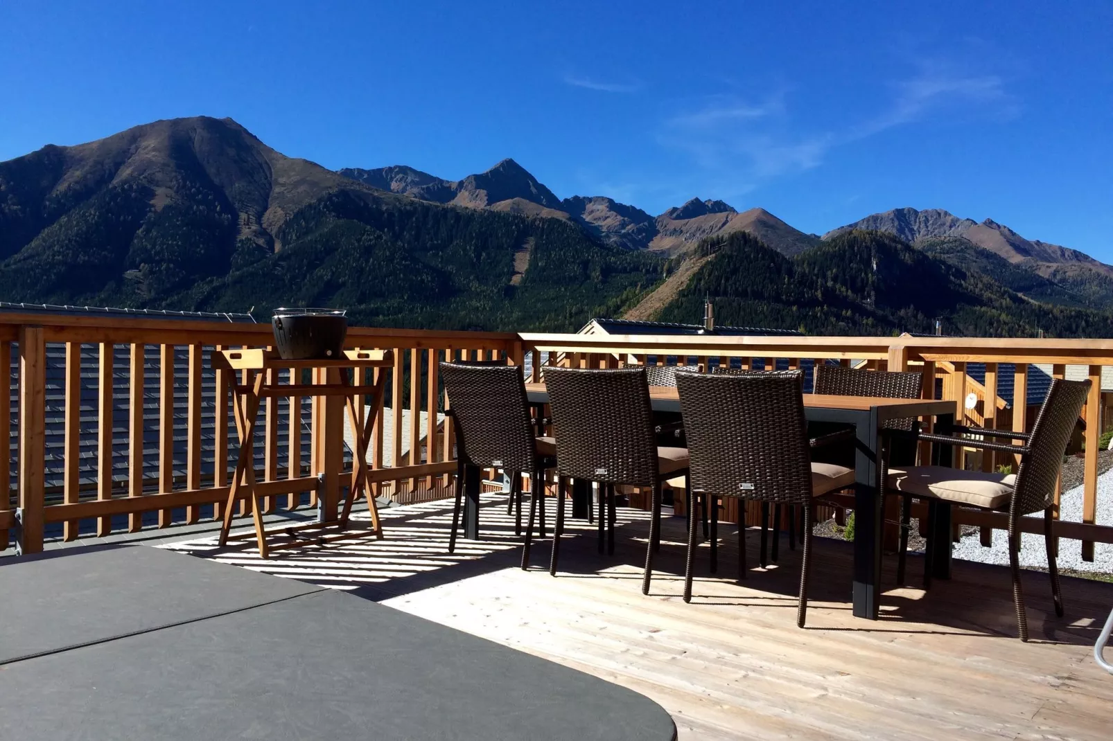 Alpen Chalet Wolkenheim-Terrasbalkon