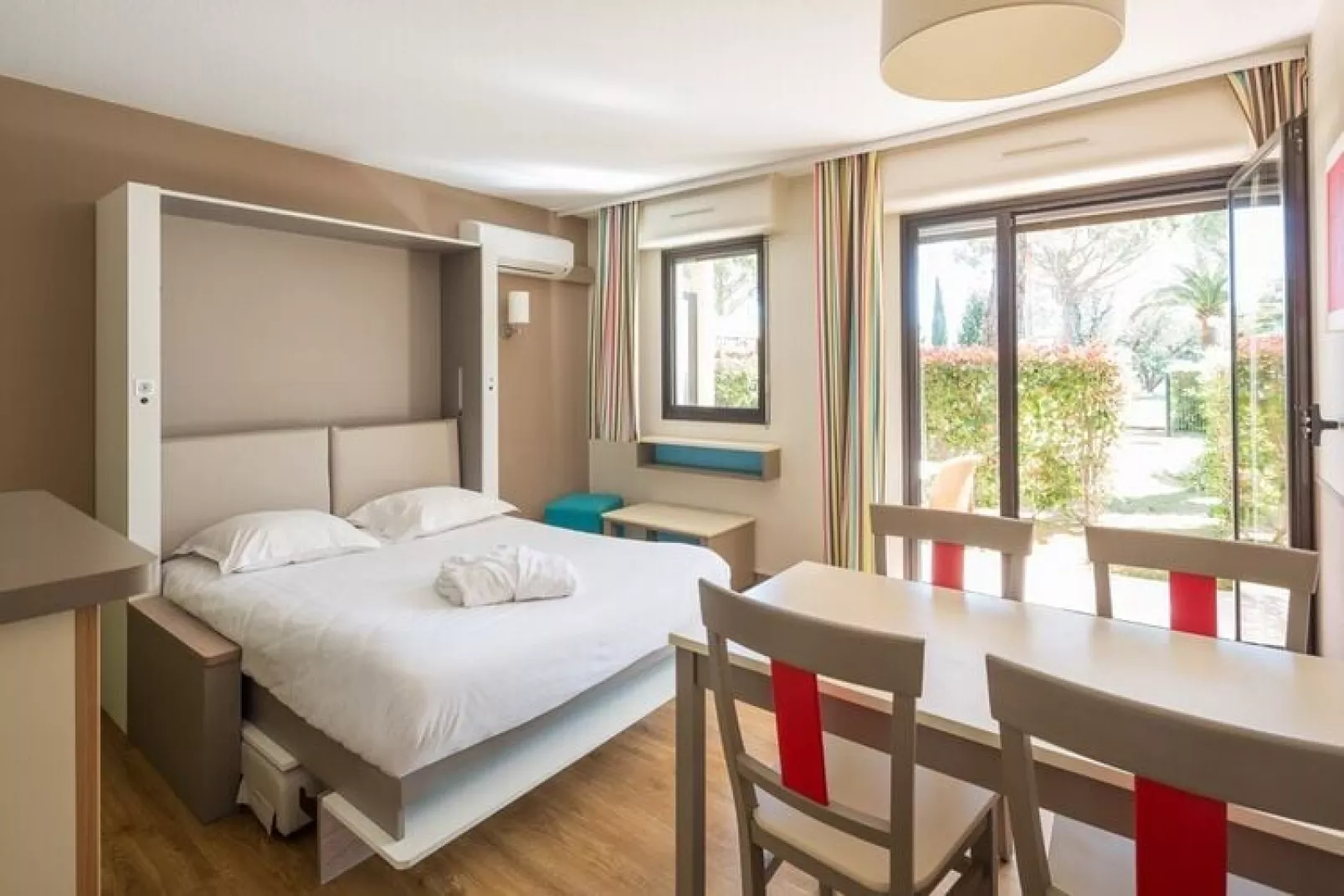 Les Jardins Ombragés Cannes-Mandelieu / 14 - Studio 4 p-Woonkamer