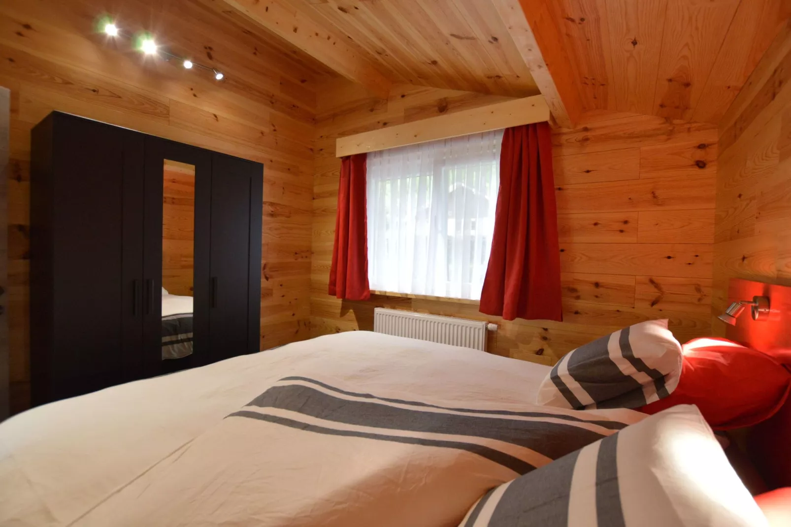 Le Chalet Chaleureux A-Slaapkamer