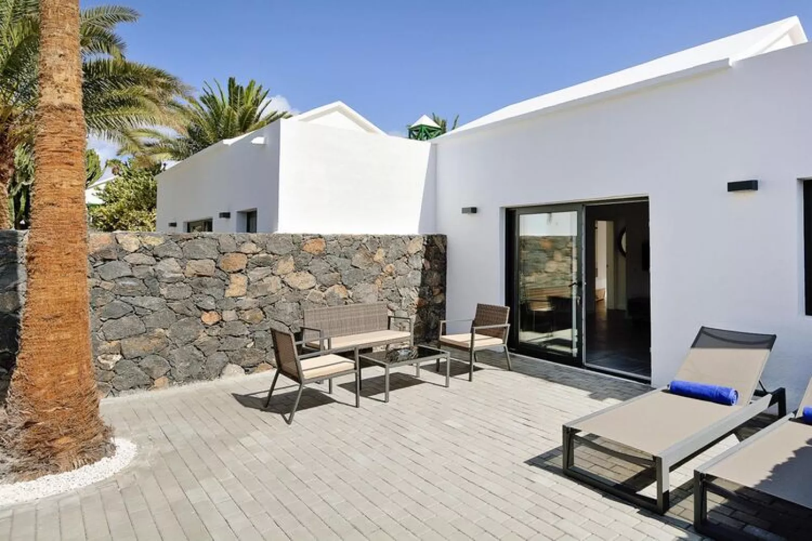 Suites Costa Teguise / 4 pax-Suite