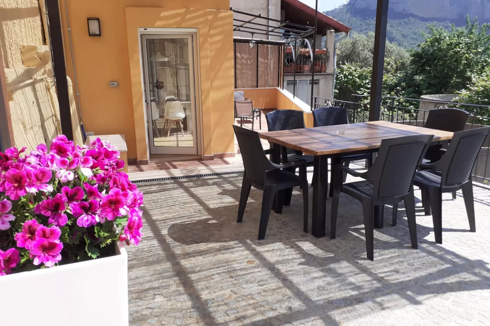 Casa nuova Ventimiglia-Terrasbalkon